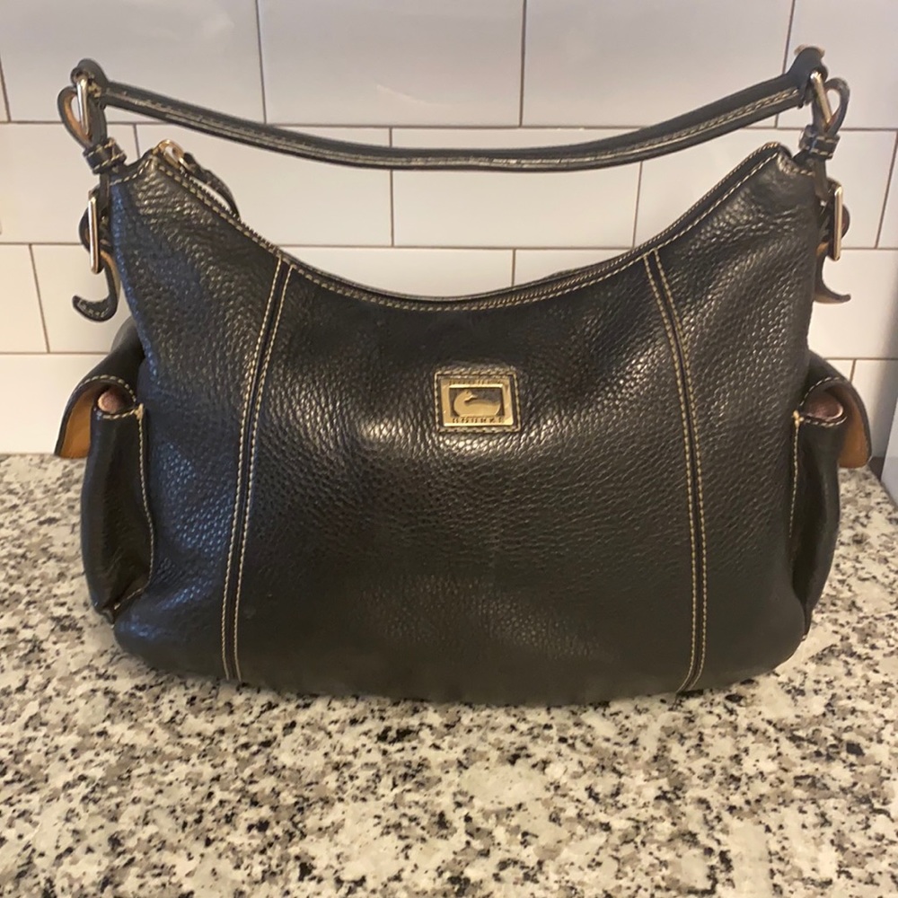 Black Dooney & Bourke purse